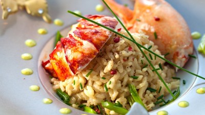 Homard et risotto au fumet de crustacés