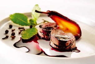 Noisettes de chevreuil aux poires