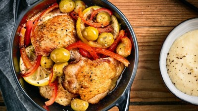 Cuisse de poulet rôti au citron et aux olives Manzanilla